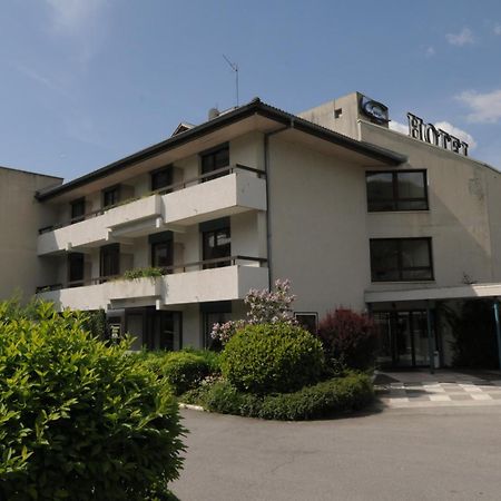 Hotel 4C Cluses Zewnętrze zdjęcie